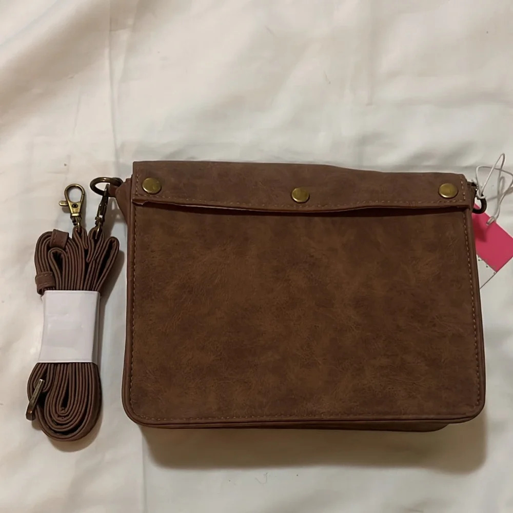 🖤New Marley Lilly Suede Crossbody Purse🖤 - Picture 3 of 3